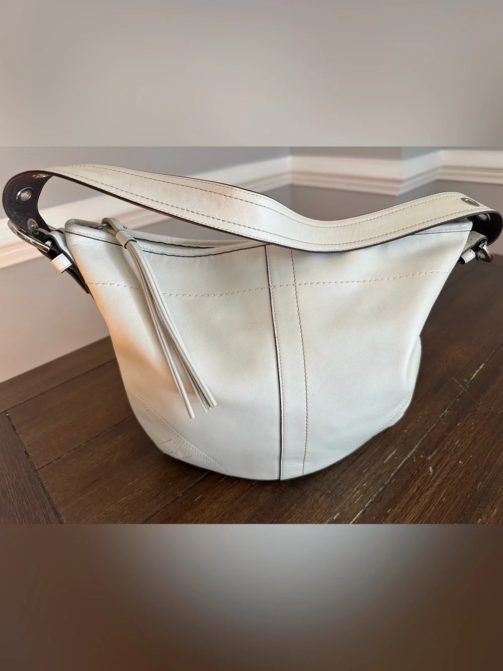 Vintage Coach y2K Soho Crescent hobo shoulder bag A803